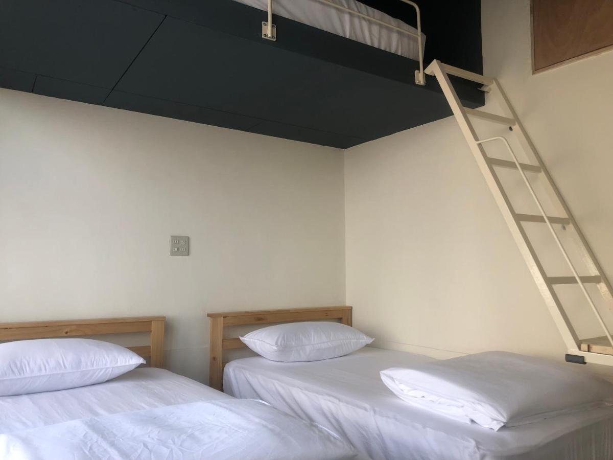 Simple Walk Guest House 小公寓 Tainan Exterior foto